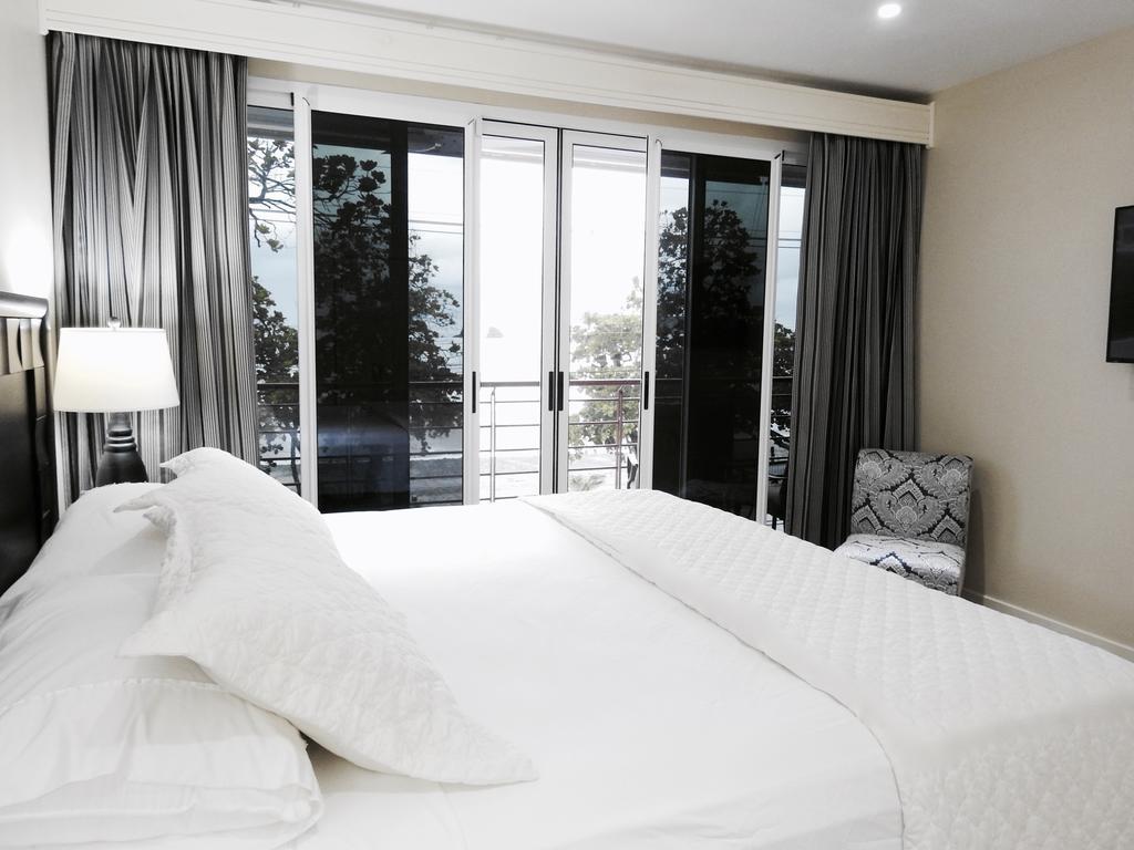 The Elephant Castle Beach Front Penthouse Manuel Antonio Εξωτερικό φωτογραφία